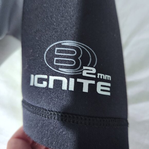Bare Ignite Wetsuit Men's Shorty Wetsuit 2mm Size XL Power Stretch - Picture 3 of 16